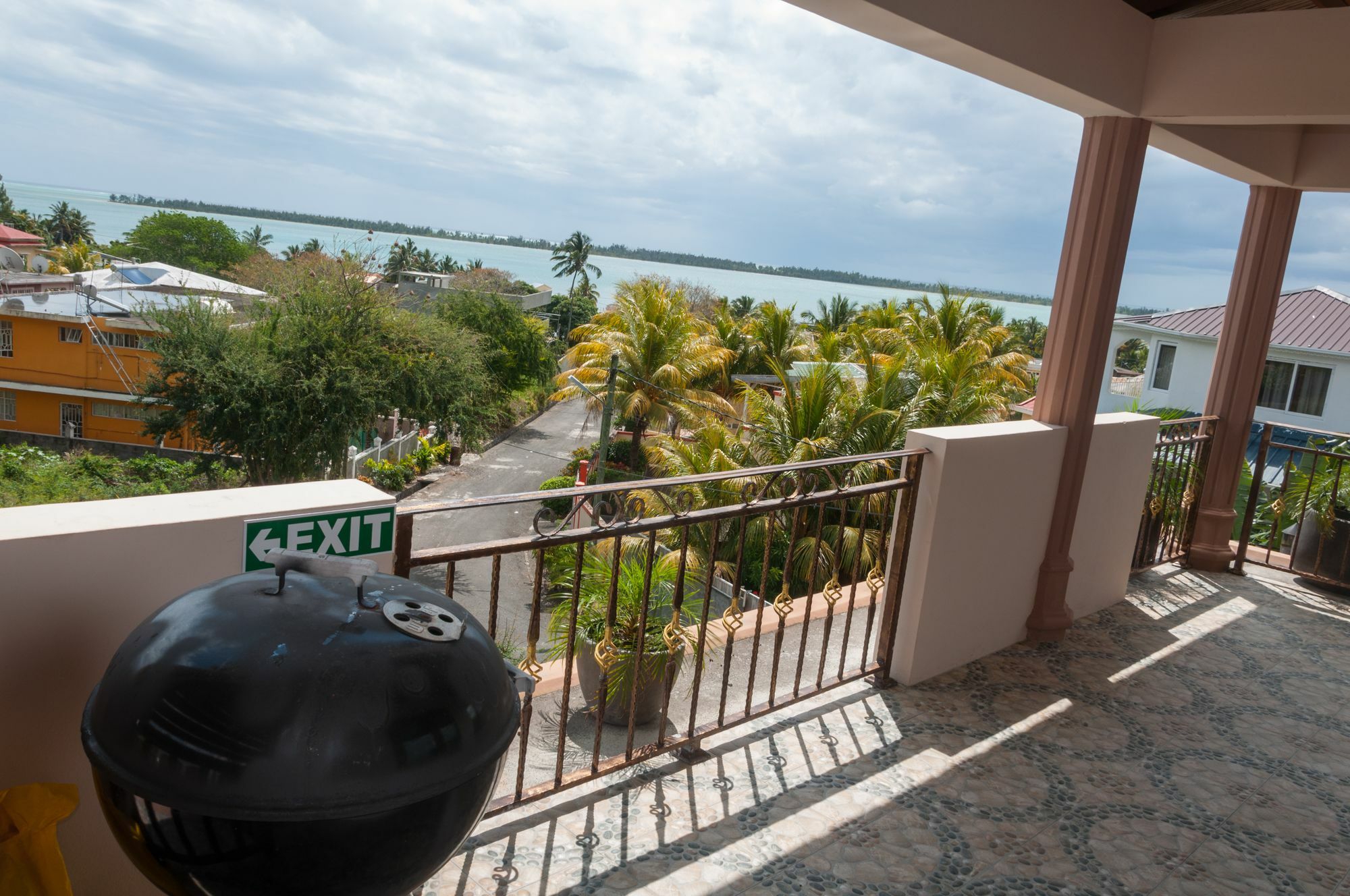 Blue Pearl Resort Ла-Голет Экстерьер фото